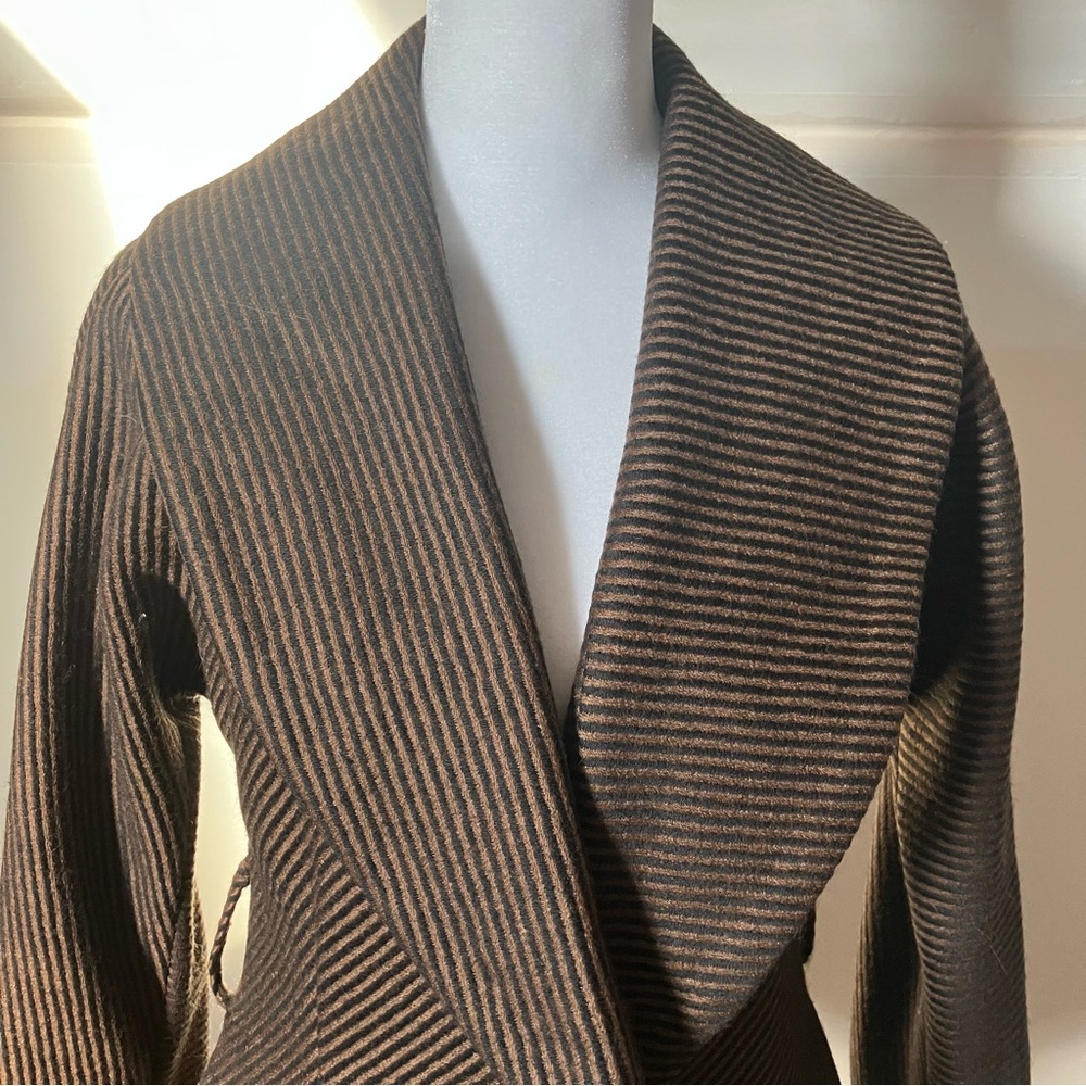 Searle Women’s Black/Brown Striped Wool Bell Sleeve Coat size 2 - Picture 5 of 11